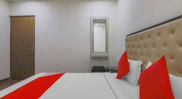 OYO 1153 The Sky Hotel, Varaa Hotelli 4 tähden hotellit kohteessa Goa, 4*