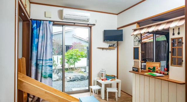 子供部屋のある一棟貸切り 奄宿り Amayadori, Prenota Hotel Hotel a Kyushu con parcheggio, Parcheggio