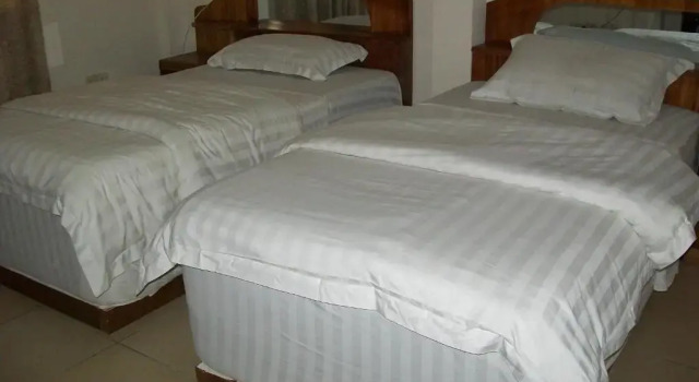 Ampomaah Hotel