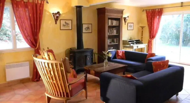 Villas Roque Blanc en Provence, Reservar Vila La Roque-d'Antheron Carros