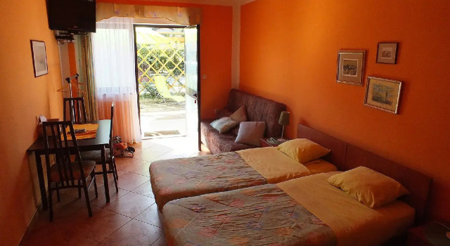Studio Maris One Bedroom