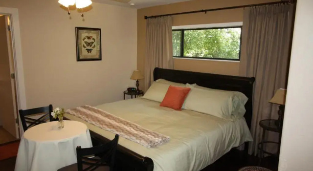 Номер Standard The Inn at Shasta Lake