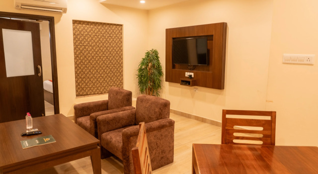 Люкс Cosmos Raj Plaza Jaipur