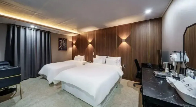 Двухместный номер Standard G7 Hotel