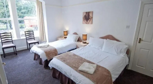 Stanley View Guest House & Hotel, Забронировать Гостевой дом Уэйкфилд Западный Йоркшир, рядом с Часовня Пресвятой Девы Марии