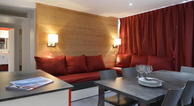 Residence Saintjacques Three-roomed Apartment for 7 People in the Resort Center S716, Prenota Appartamento Hotel a Rodano-Alpi con piscina, Piscina