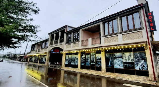 HOTEL KOSHKI, Réserver Hôtel Zugdidi 