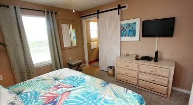 Aqua Ocean View - 2 Br Condo