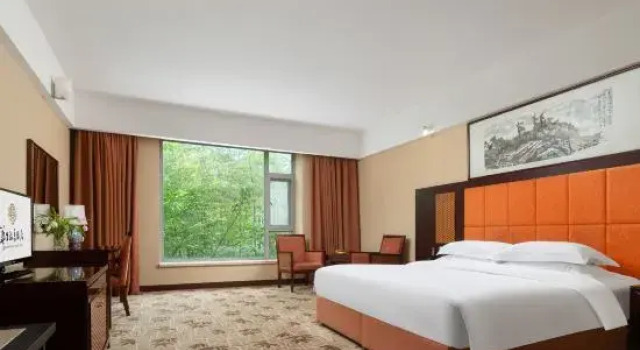 Люкс Hongya Qiliping Huasheng Hot Spring Hotel (Zero km)