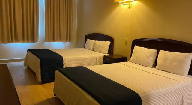 Номер Deluxe Hotel Plaza del Arco Express