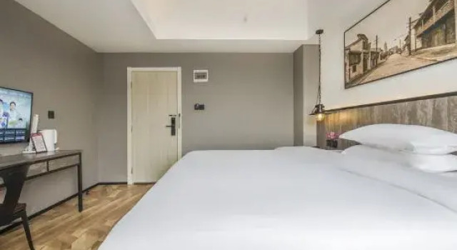 Люкс Nostalgic Art Hotel (Dongguan Nancheng Branch)