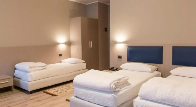 Трёхместный номер Standard Albergo Montenegro