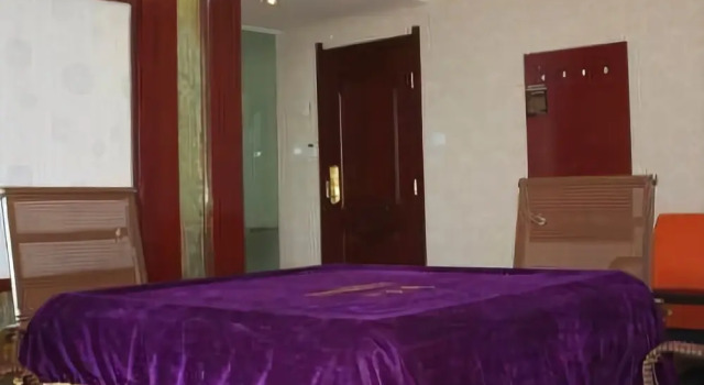 Alxa Left Banner Shuiyunxuan Hotel (Tu'erhute North Road)