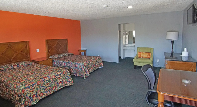 Четырёхместный номер Standard Los Angeles Inn & Suites - LAX