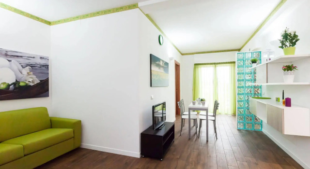Almes Apartments, Boek Appartement Hotels in Lazio met parkeren, Parkeren