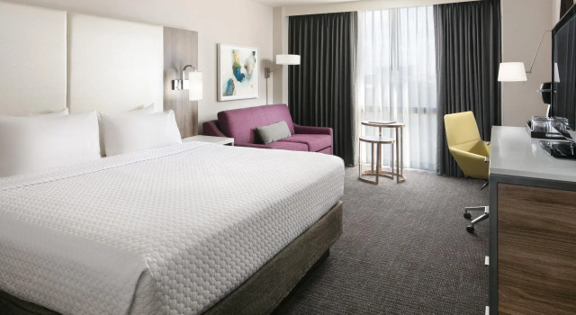 Номер Standard Crowne Plaza Dallas Market Ctr - Love Field, an IHG Hotel