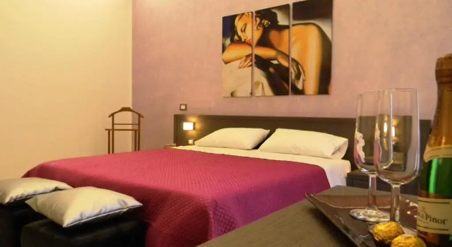 Standard Vierer Zimmer B&B Oreto Centro