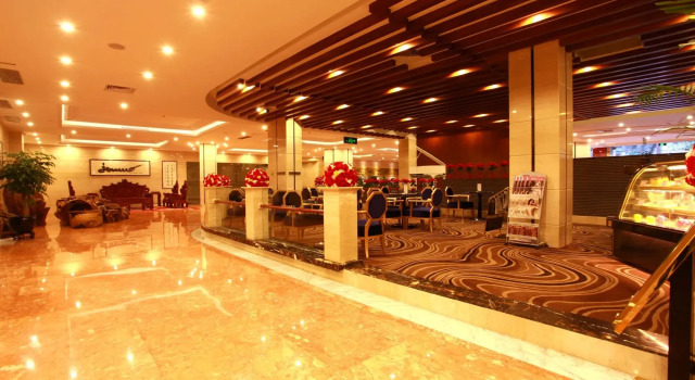 Shenzhen Yijia International Hotel, Забронировать Отель Отели Шэньчжэнь с бассейном, Бассейн