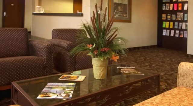 Crivitz Lodge, Rezervați Hotel Crivitz Wisconsin