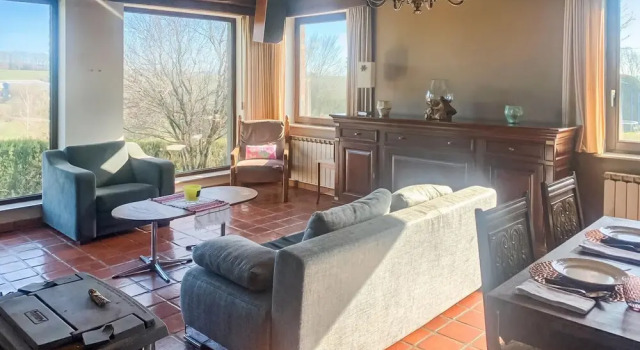 Stunning Apartment in Bastogne With 1 Bedrooms and Wifi, Забронировать Апартаменты/квартира Бастонь 