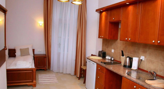 Ventus Rosa Self Service Apartments, Забронировать Апартаменты/квартира Отели Кракова с парковкой, рядом с Церковь Святого Франциска Ассизи, Парковка