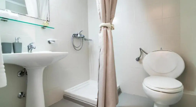Четырёхместный номер Standard Samel Hotel