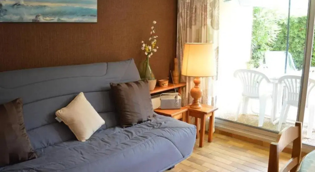 Appartement Bormes-les-Mimosas, 1 pièce, 4 personnes - FR-1-251-320