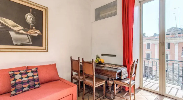 Corso Vittorio 315 with Balcony