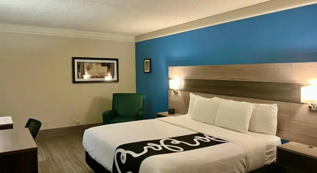 Номер Standard Ramada by Wyndham Westminster Denver