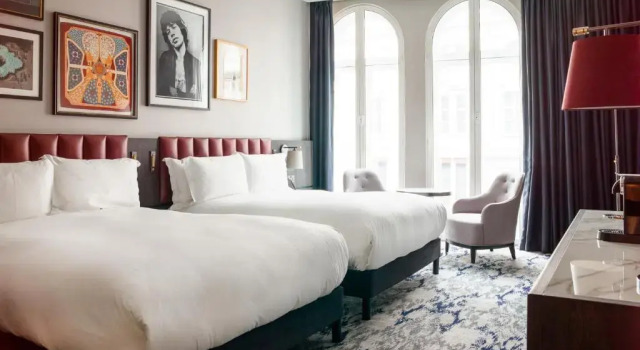 Четырёхместный номер Nelson The Trafalgar St James London Curio Collection by Hilton