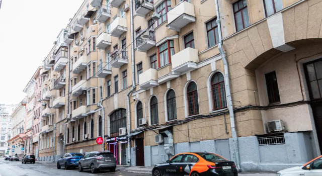 Lakshmi House Apartments Kozitskiy Lane, 1A, Book Apartment Moscow Russia