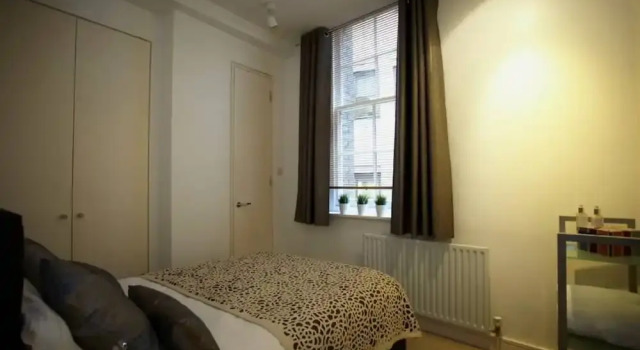1 Bedroom Apartment Near St Paul's, Забронировать Апартаменты/квартира Лондонский Сити Лондон, рядом с Роупел-стрит