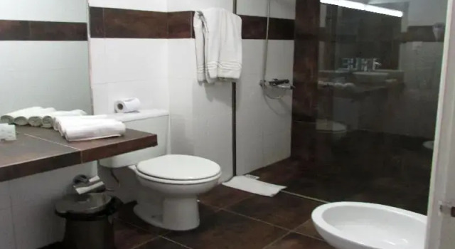 Четырёхместный номер Standard с балконом Hotel Milano