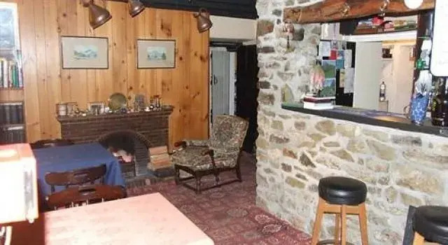 Ffynonwen Guest House and Restaurant, Prenota Affittacamere Hotel a Dyfed con parcheggio, Parcheggio