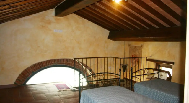 La casa di Pino, Prenota Hotel Polvano Toscana