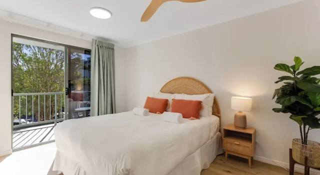 Riverdance Apt 6, Забронировать Отель Отели Мулулаба с парковкой, рядом с Пристань для яхт в Мулулаба, Парковка