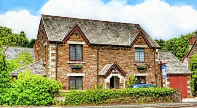 Kingfisher Cottage, Reservar Casa de férias Moradias em Merseyside, Vila
