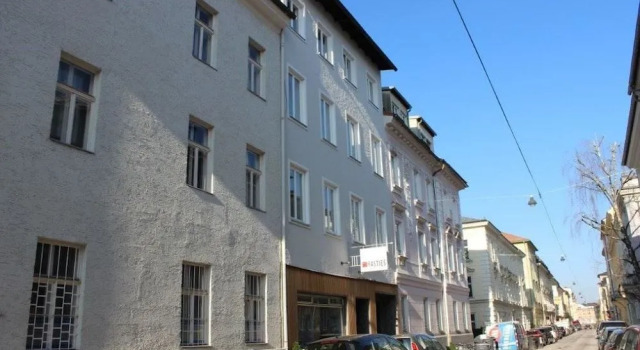 Salzburg-Apartment, Забронировать Апартаменты/квартира Отели Окрестностей Зальцбурга с парковкой, рядом с Аббатство Ноннберг, Парковка