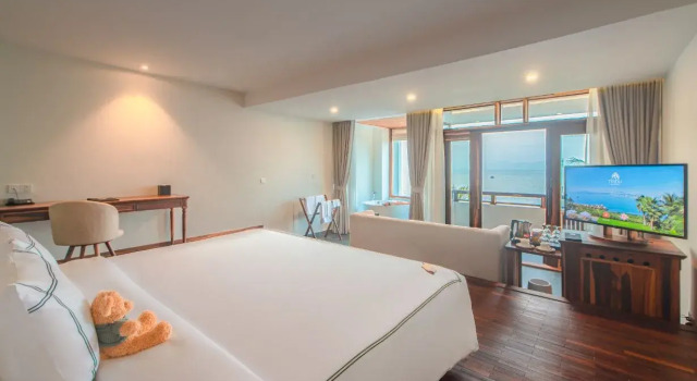 Двухместный люкс Premier Executive Ocean Alibu Resort Nha Trang