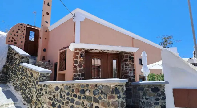 Navita Cave Houses