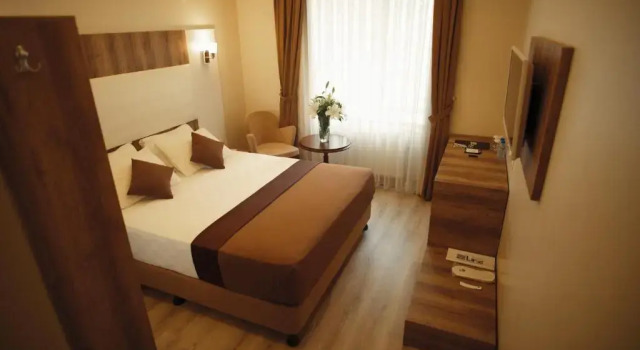 Номер Standard Line Suite Hotel