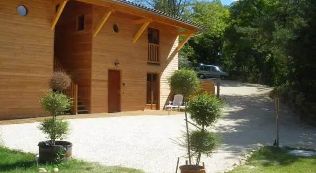 La Maison Des Papillons Bleus, Забронировать Мини-отель Брен Овернь-Рона-Альпы