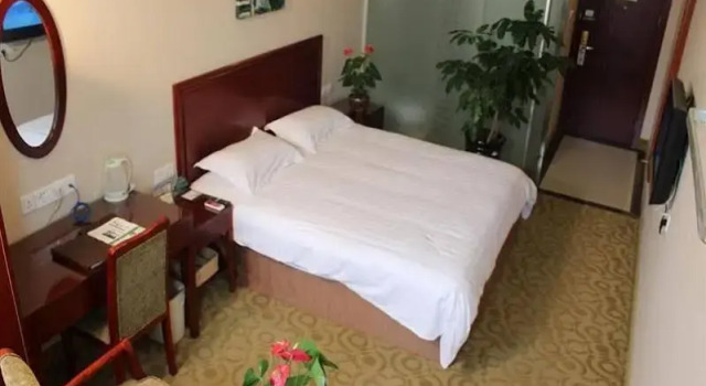 Green Tree Inn Nanyuan Hefei