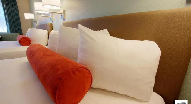 Super 8 by Wyndham Florence OR