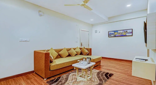 Двухместный номер Premium Treebo Galaxy Suites Near Yeshwanthpur Railway Station