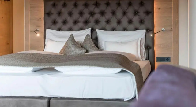 Полулюкс Hotel Madonna