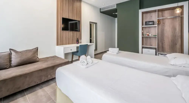 Signature BM Hotel Durres & Beach, Rezerwuj Hotel Hotele w Durres County z parkingiem, Parking
