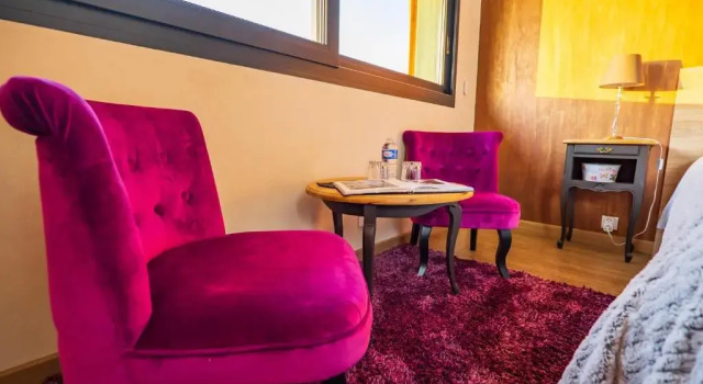 La Chambre Enchantée, Varaa Hotelli La Baffe Lothringen