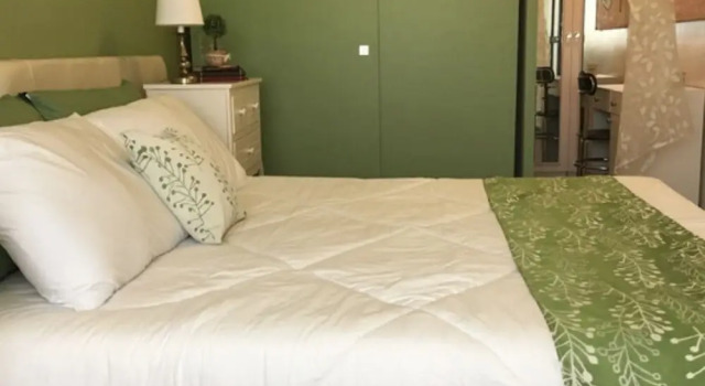 The Beacon Serviced Residences, Prenota Hotel Makati City 