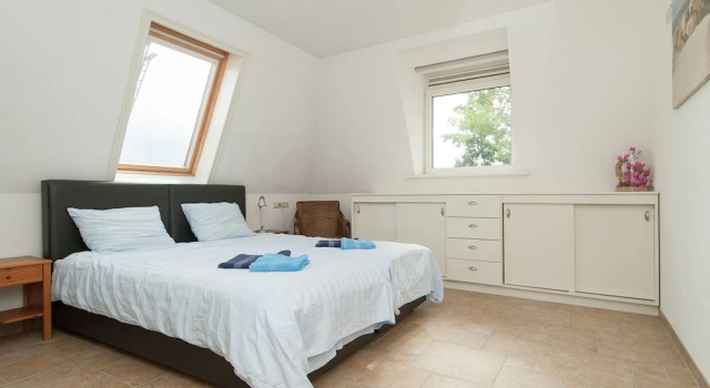 Spacious Villa in Akersloot North Holland with Sauna, Забронировать Вилла Отели Норда 3 звезды, 3*